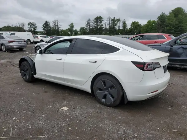 5YJ3E1EA2KF464627 2019 TESLA MODEL 3 - Image 2
