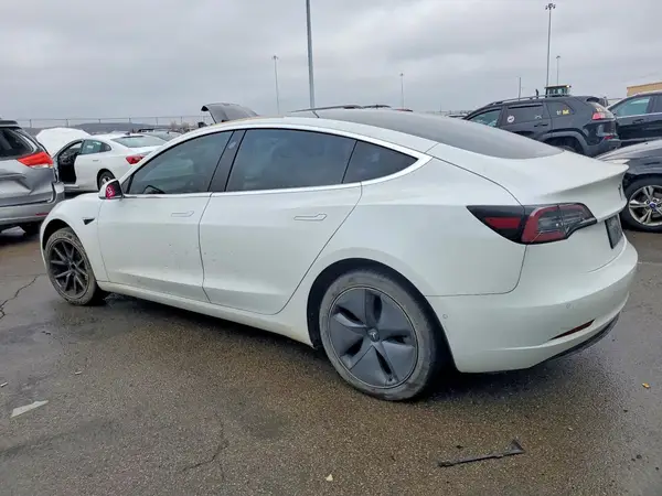 5YJ3E1EA2KF464661 2019 TESLA MODEL 3 - Image 2