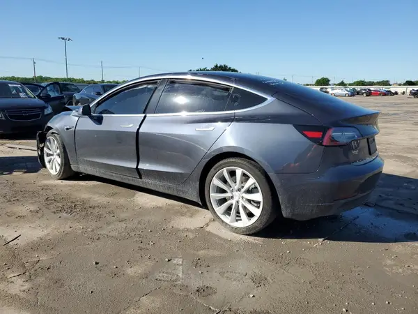 5YJ3E1EA2KF474929 2019 TESLA MODEL 3 - Image 2