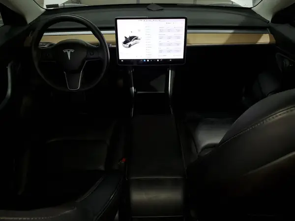 5YJ3E1EA2KF484215 2019 TESLA MODEL 3 - Image 8