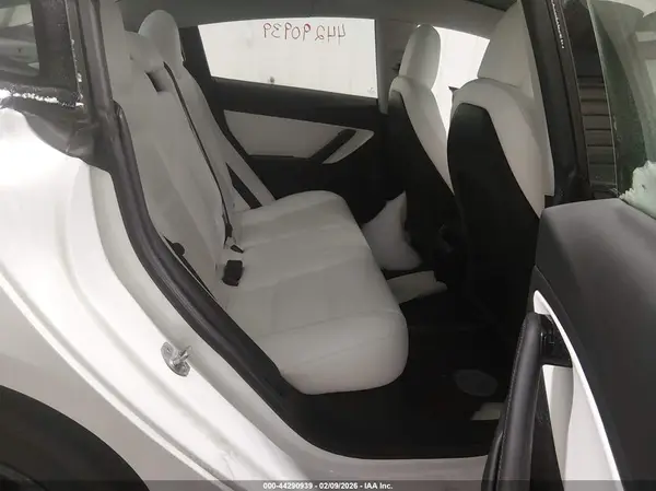 5YJ3E1EA2KF486370 2019 TESLA MODEL 3 - Image 8