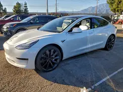 5YJ3E1EA2KF486532 2019 TESLA MODEL 3