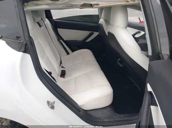 5YJ3E1EA2KF509288 2019 TESLA MODEL 3 - Image 8