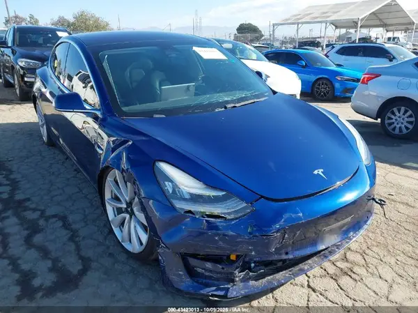 5YJ3E1EA2LF590858 2020 TESLA MODEL 3 - Image 1