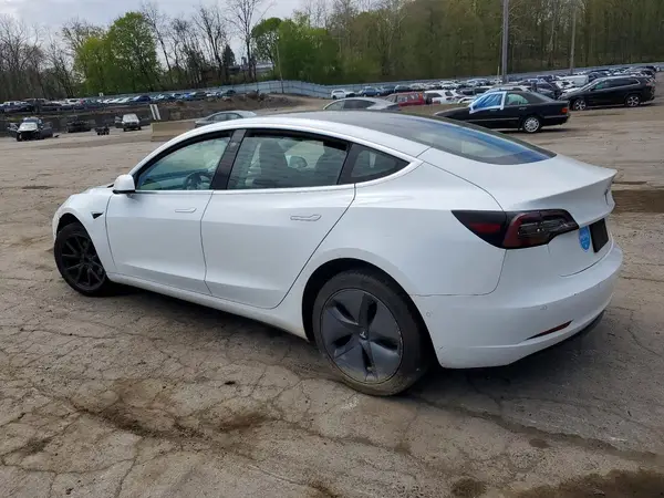 5YJ3E1EA2LF597941 2020 TESLA MODEL 3 - Image 2