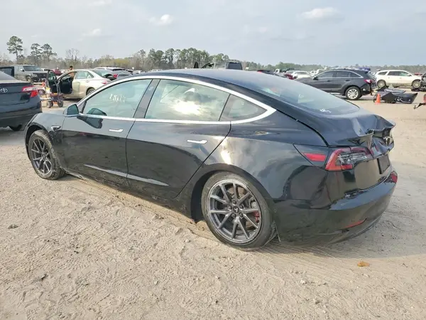 5YJ3E1EA2LF606458 2020 TESLA MODEL 3 - Image 2
