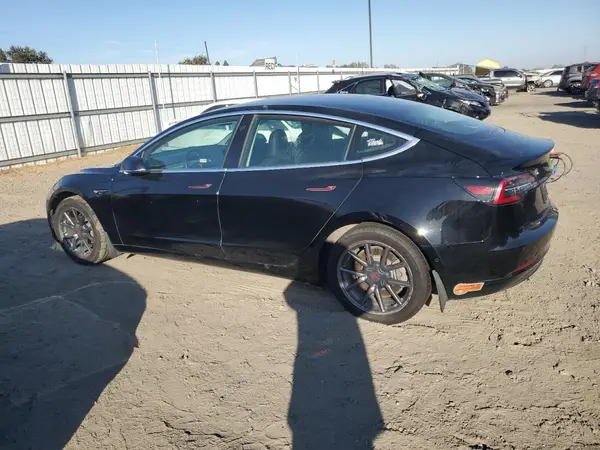 5YJ3E1EA2LF611286 2020 TESLA MODEL 3 - Image 2