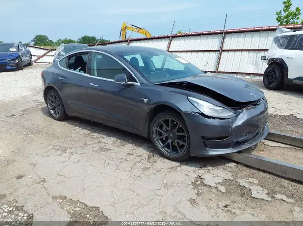 5YJ3E1EA2LF611448 2020 TESLA MODEL 3 - Image 1