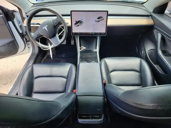 5YJ3E1EA2LF612633 2020 TESLA MODEL 3 - Image 8