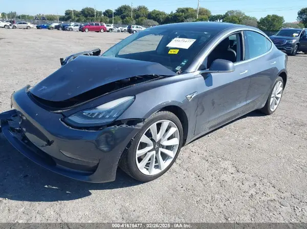 5YJ3E1EA2LF614060 2020 TESLA MODEL 3 - Image 2