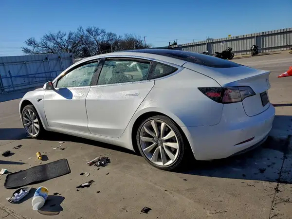 5YJ3E1EA2LF614348 2020 TESLA MODEL 3 - Image 2