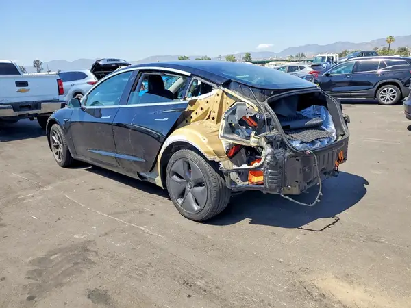 5YJ3E1EA2LF630145 2020 TESLA MODEL 3 - Image 2