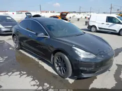5YJ3E1EA2LF631702 2020 TESLA MODEL 3