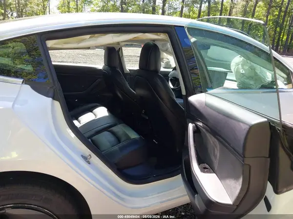 5YJ3E1EA2LF632543 2020 TESLA MODEL 3 - Image 8