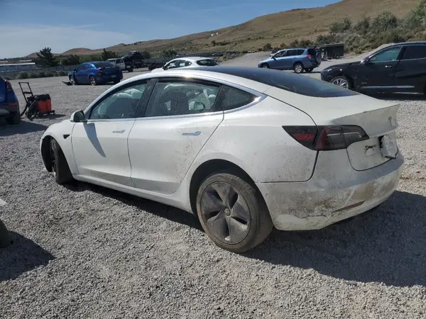 5YJ3E1EA2LF632669 2020 TESLA MODEL 3 - Image 2