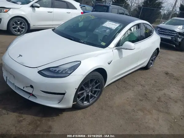 5YJ3E1EA2LF634678 2020 TESLA MODEL 3 - Image 2