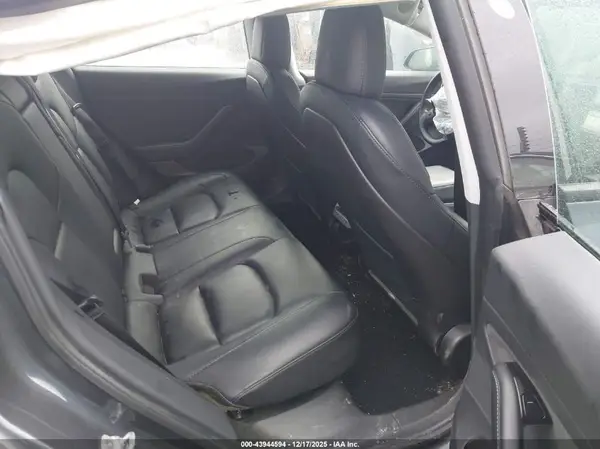 5YJ3E1EA2LF644160 2020 TESLA MODEL 3 - Image 8