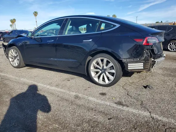5YJ3E1EA2LF645485 2020 TESLA MODEL 3 - Image 2