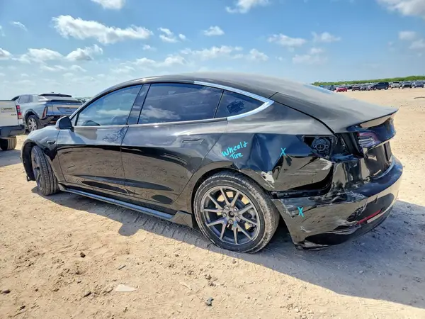 5YJ3E1EA2LF657619 2020 TESLA MODEL 3 - Image 2