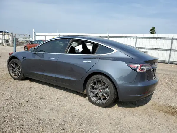 5YJ3E1EA2LF657782 2020 TESLA MODEL 3 - Image 2