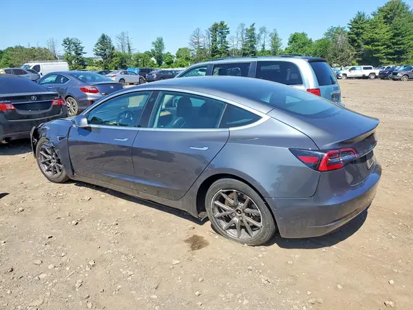 5YJ3E1EA2LF658026 2020 TESLA MODEL 3 - Image 2