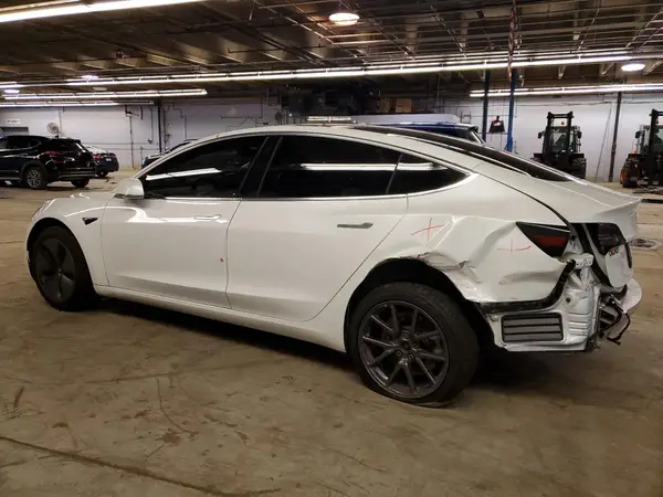 5YJ3E1EA2LF659726 2020 TESLA MODEL 3 - Image 2
