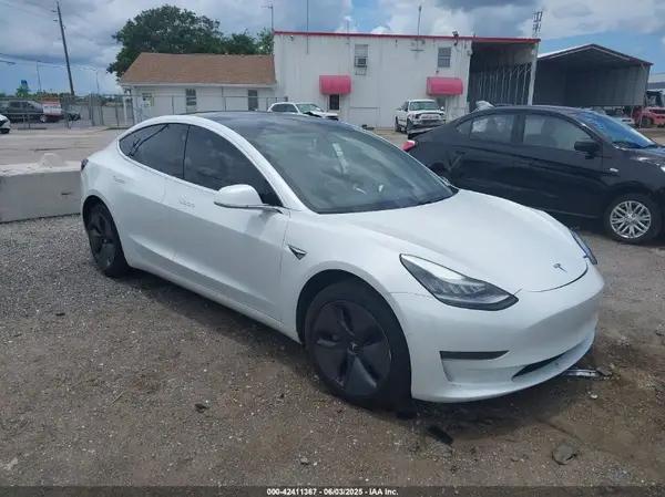 5YJ3E1EA2LF659760 2020 TESLA MODEL 3 - Image 1