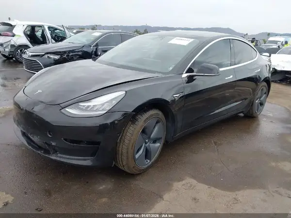 5YJ3E1EA2LF739124 2020 TESLA MODEL 3 - Image 2