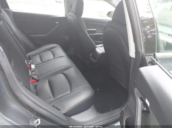 5YJ3E1EA2LF739253 2020 TESLA MODEL 3 - Image 8