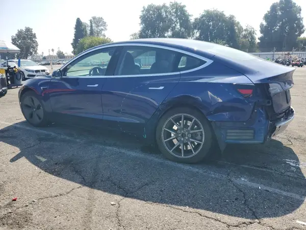 5YJ3E1EA2LF739852 2020 TESLA MODEL 3 - Image 2
