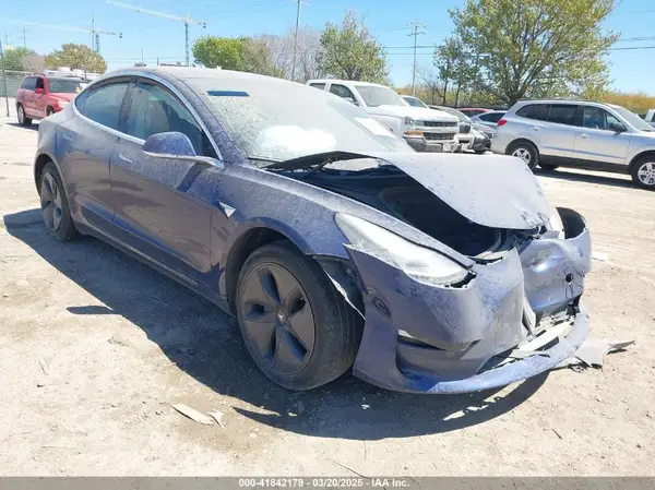 5YJ3E1EA2LF739866 2020 TESLA MODEL 3 - Image 1