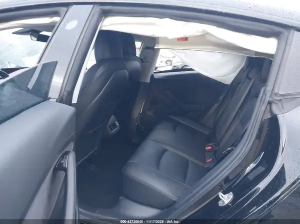 5YJ3E1EA2LF743206 2020 TESLA MODEL 3 - Image 8