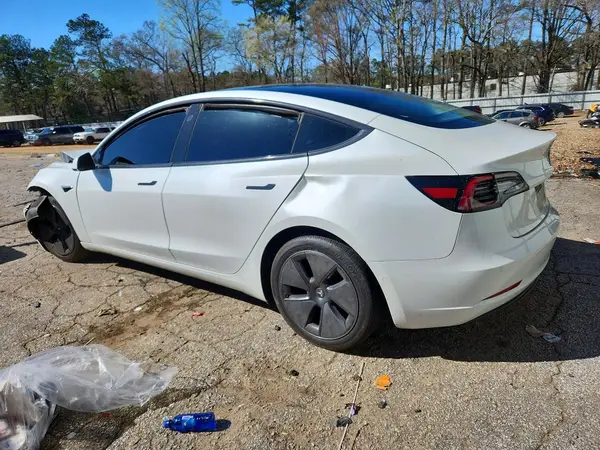 5YJ3E1EA2LF744923 2020 TESLA MODEL 3 - Image 2
