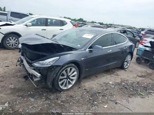 5YJ3E1EA2LF783785 2020 TESLA MODEL 3 - Image 2