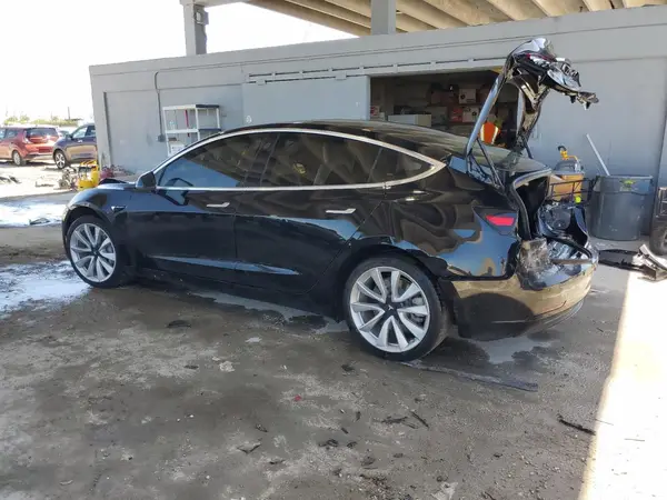 5YJ3E1EA2LF785973 2020 TESLA MODEL 3 - Image 2