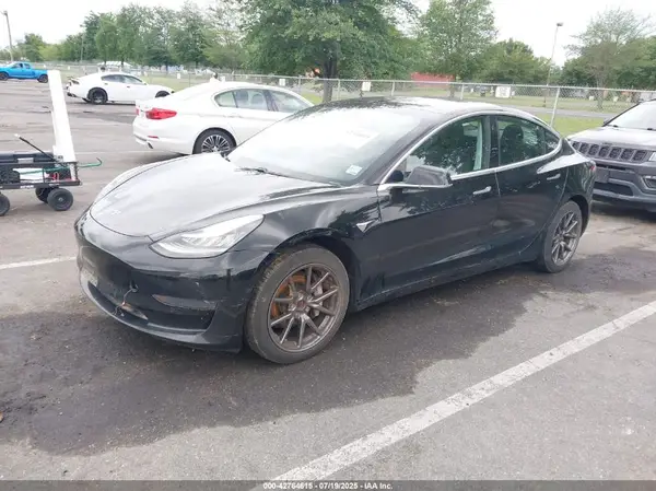 5YJ3E1EA2LF792101 2020 TESLA MODEL 3 - Image 2