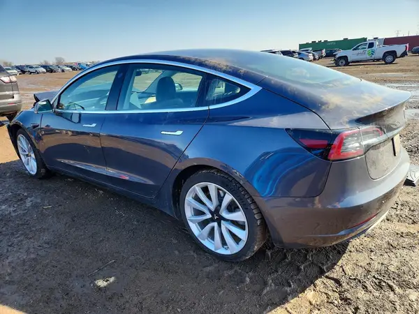 5YJ3E1EA2LF792938 2020 TESLA MODEL 3 - Image 2