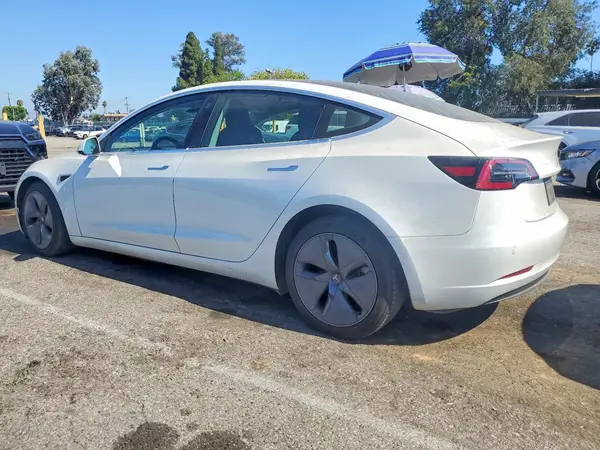 5YJ3E1EA2LF804022 2020 TESLA MODEL 3 - Image 2