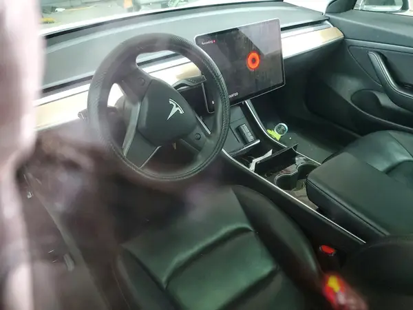 5YJ3E1EA2LF804246 2020 TESLA MODEL 3 - Image 8