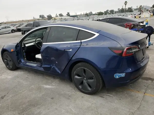 5YJ3E1EA2LF804909 2020 TESLA MODEL 3 - Image 2