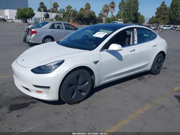 5YJ3E1EA2LF805722 2020 TESLA MODEL 3 - Image 2