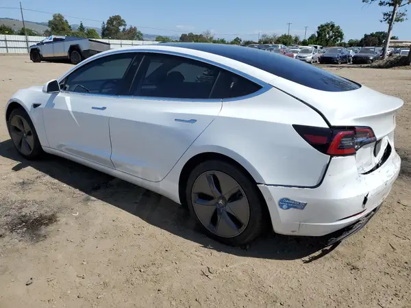 5YJ3E1EA2LF805753 2020 TESLA MODEL 3 - Image 2