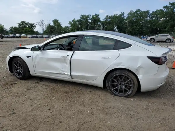 5YJ3E1EA2LF808605 2020 TESLA MODEL 3 - Image 2