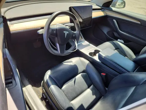 5YJ3E1EA2MF015791 2021 TESLA MODEL 3 - Image 8