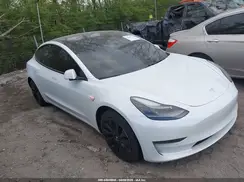 5YJ3E1EA2MF017346 2021 TESLA MODEL 3