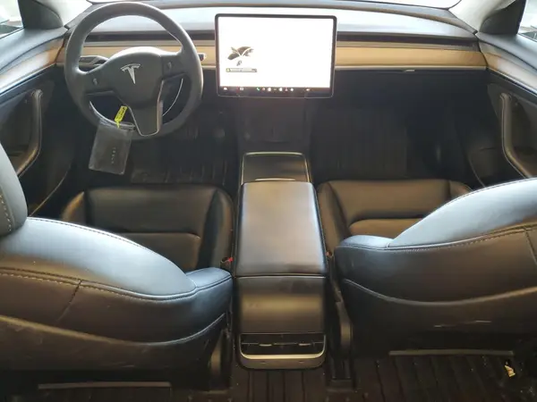 5YJ3E1EA2MF023549 2021 TESLA MODEL 3 - Image 8