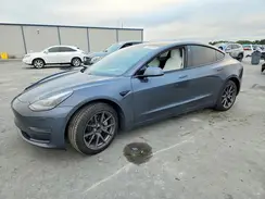 5YJ3E1EA2MF025897 2021 TESLA MODEL 3