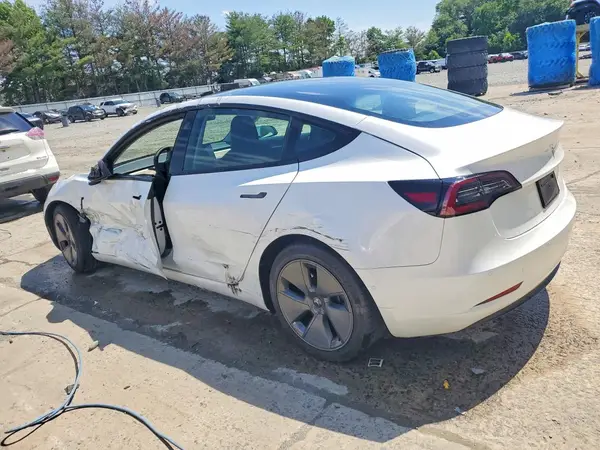 5YJ3E1EA2MF031019 2021 TESLA MODEL 3 - Image 2