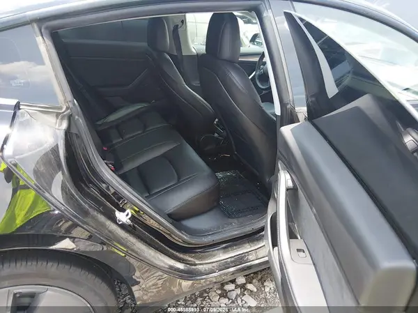 5YJ3E1EA2MF048726 2021 TESLA MODEL 3 - Image 8