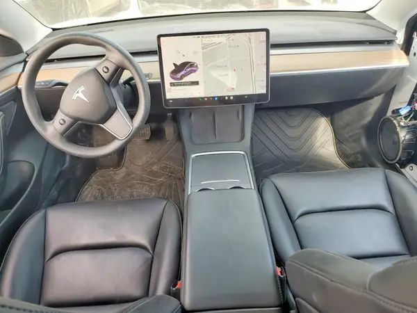 5YJ3E1EA2MF053120 2021 TESLA MODEL 3 - Image 8